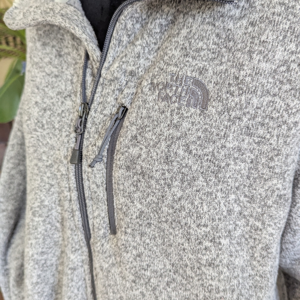 The North Face Gray Men's Sweater